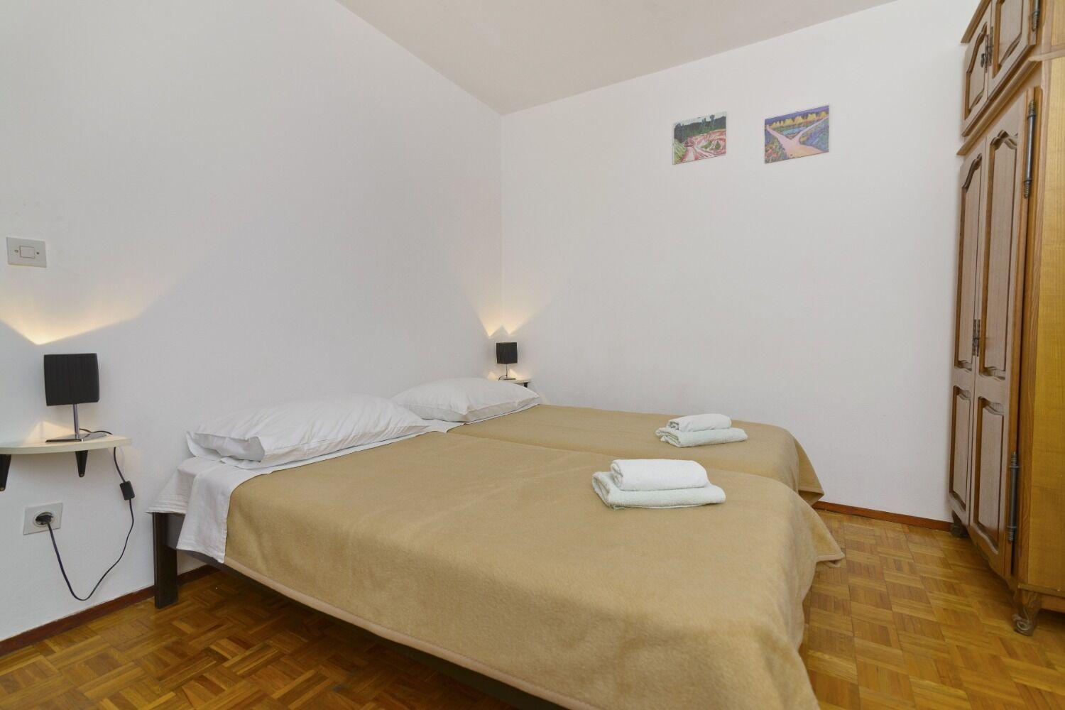 Apartments Ive - With Sea View Tisno Kültér fotó